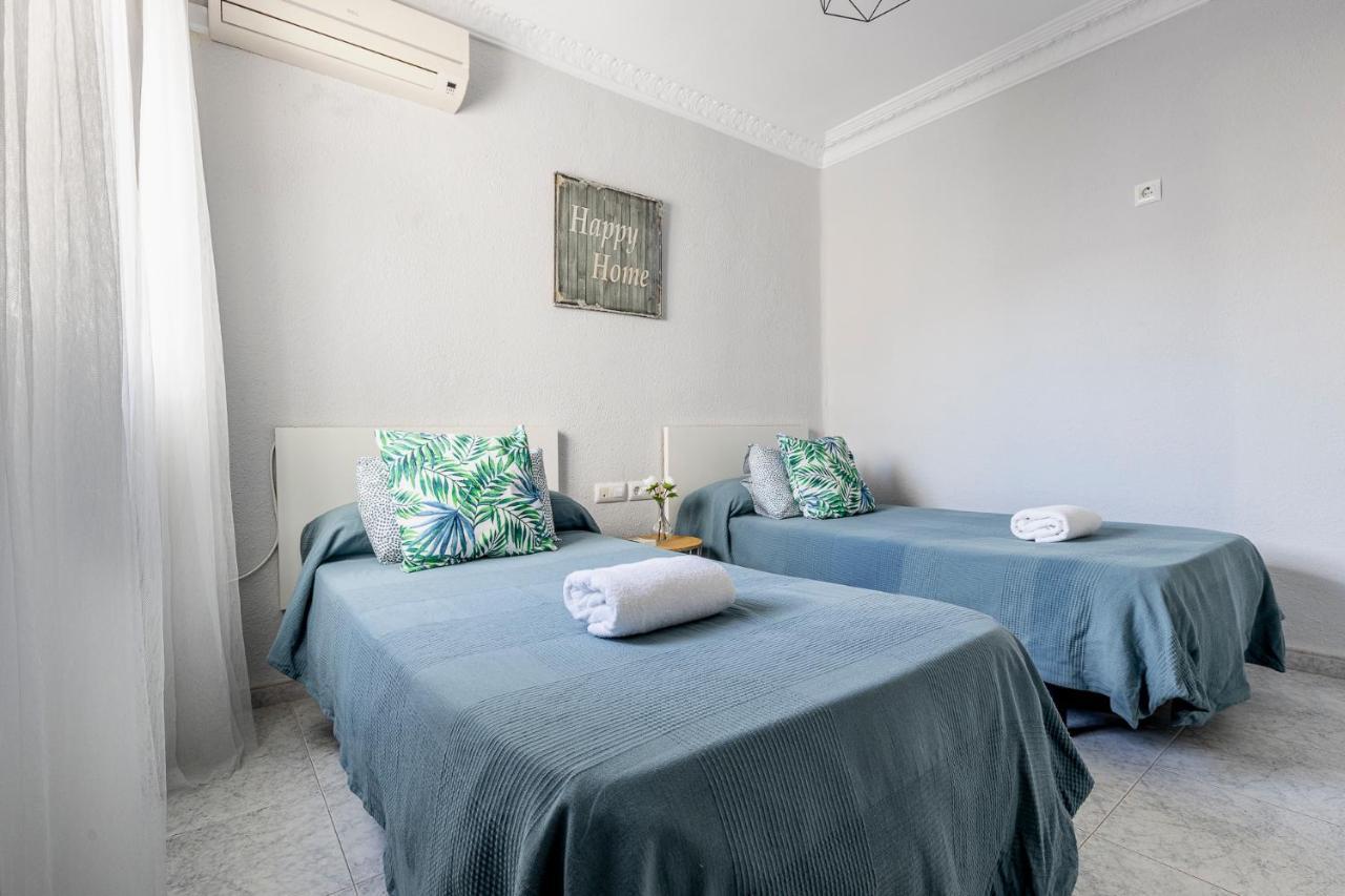 Pureza Dreams De Sevilla Oasis En Triana Exterior photo