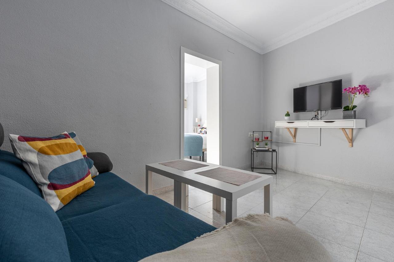 Pureza Dreams De Sevilla Oasis En Triana Exterior photo