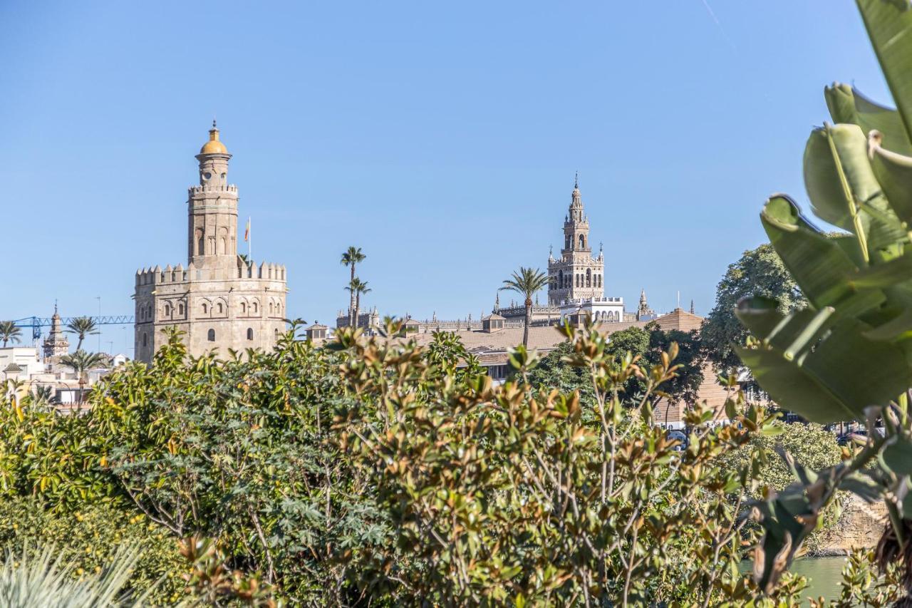 Pureza Dreams De Sevilla Oasis En Triana Exterior photo